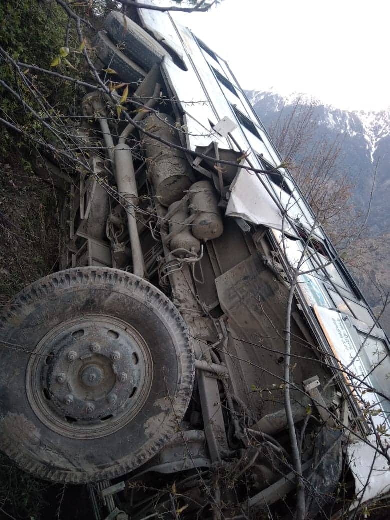 uttarakhand roadways bus fell in gorge at joshimath
