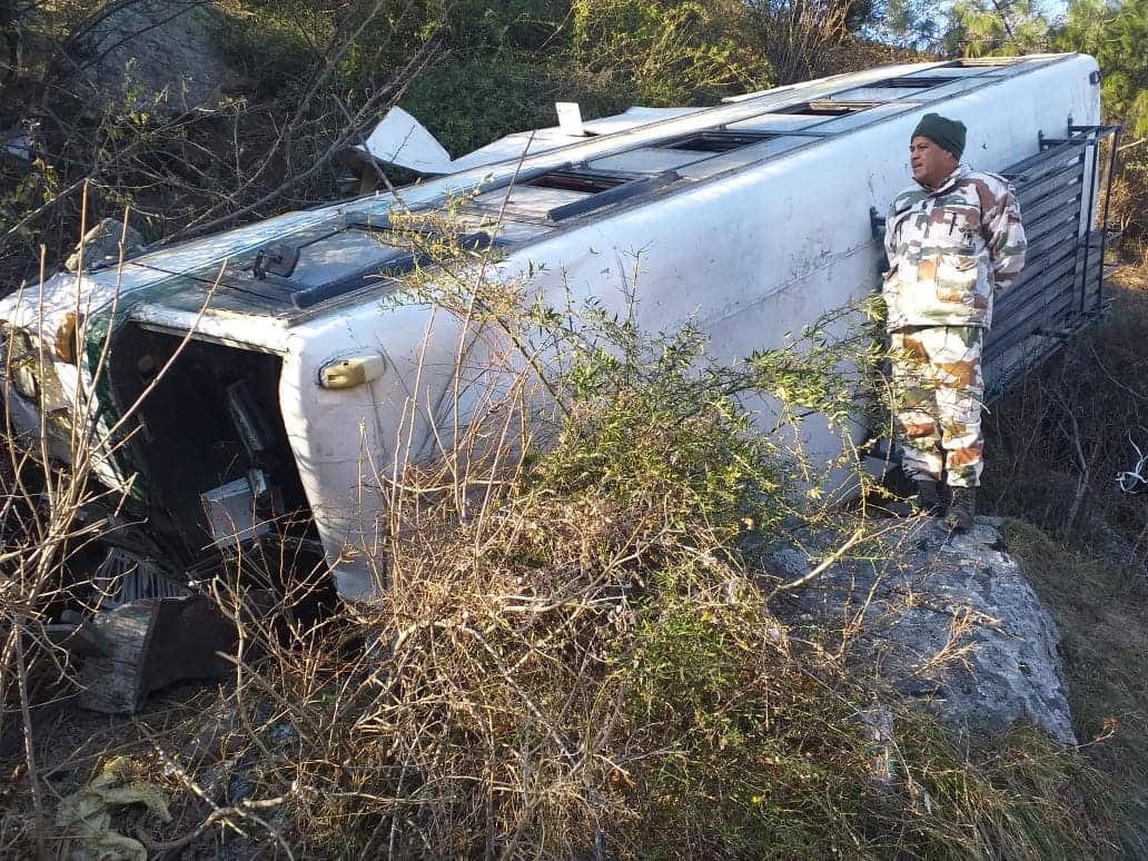 Eight died in Noida bus accident, 6 of Jalaun