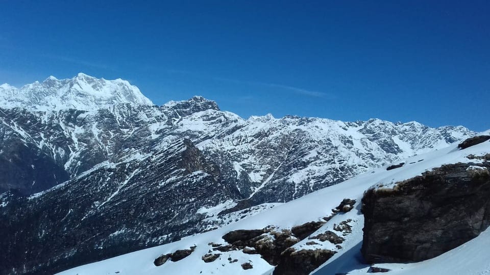 Snow Covered uttarakhand tungnath and chopta in march month 2019