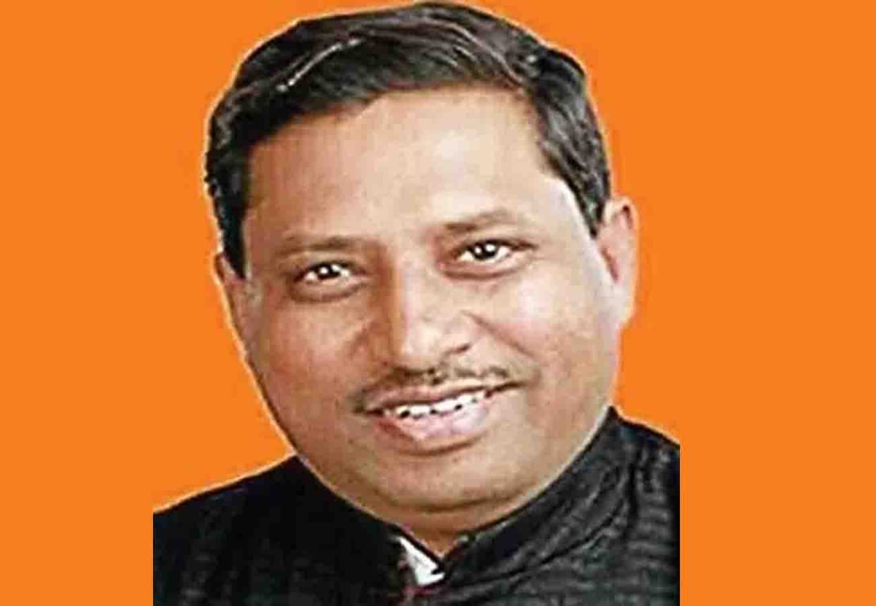 Etawah Bjp Mp Ramshankar Katheria Surendar in Agra Court Today
