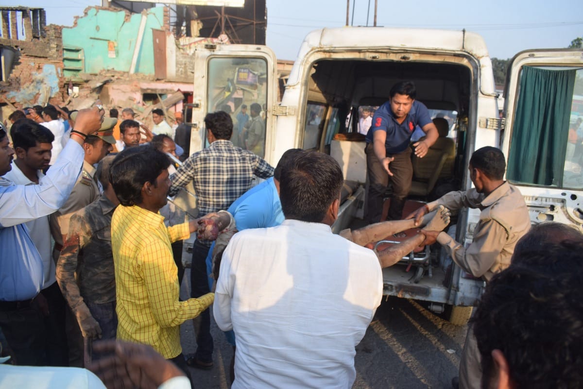 Untold story of oxygen cylinder blast in jaunpur