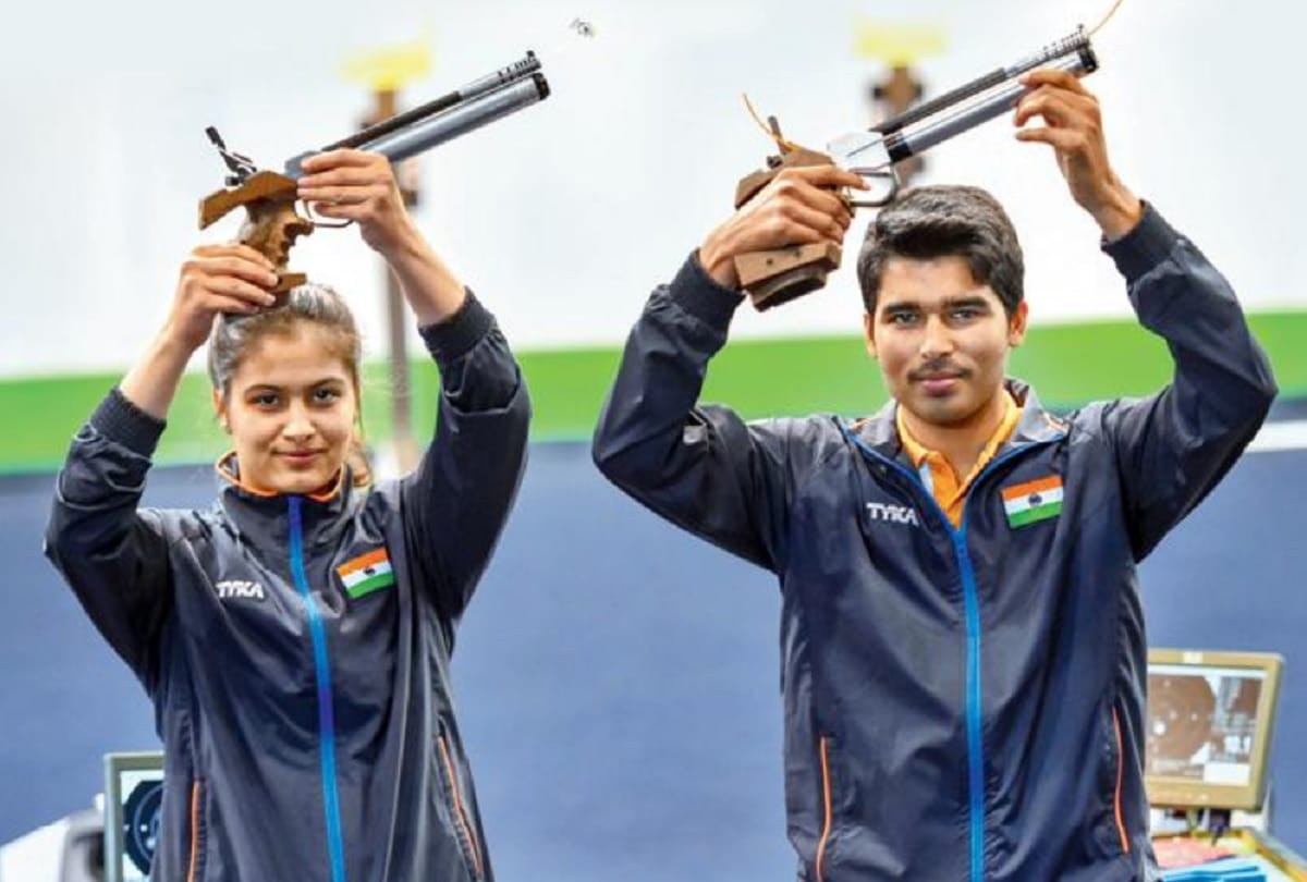 Divyansh Panwar Elavenil Valarivan clinch gold medal in ISSF Shooting World cup