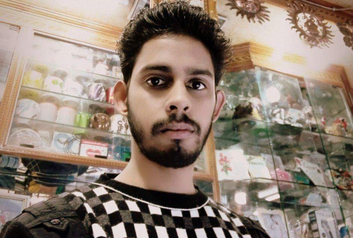 Facebook Honoured cyber expert Shashank Mehta to found Bug in website Bilaspur Himachal Pradesh