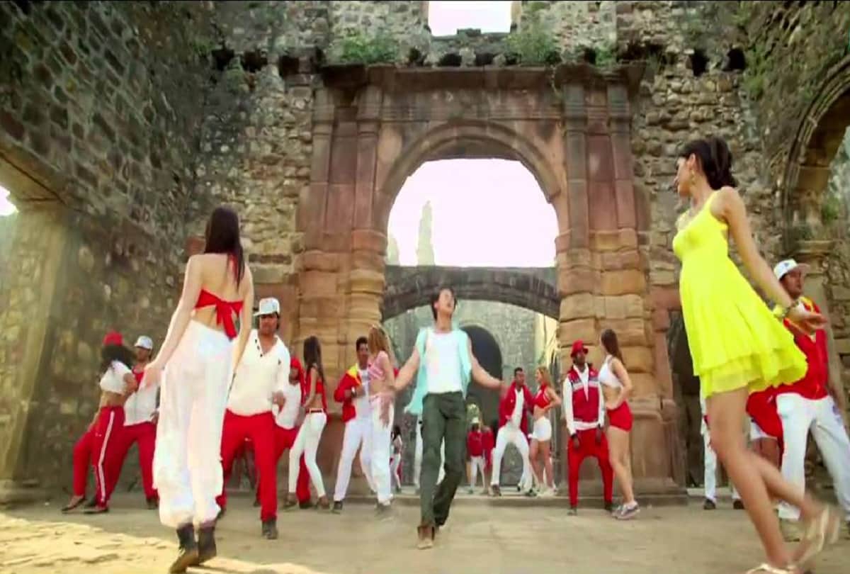bollywood film shoot location mukesh mill is shut down by BMC
