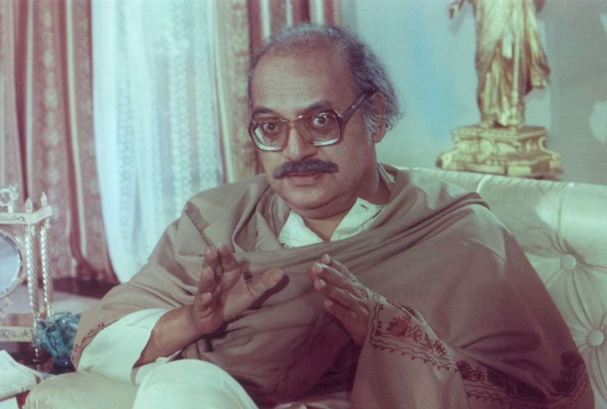 actor utpal dutt here know about his life facts