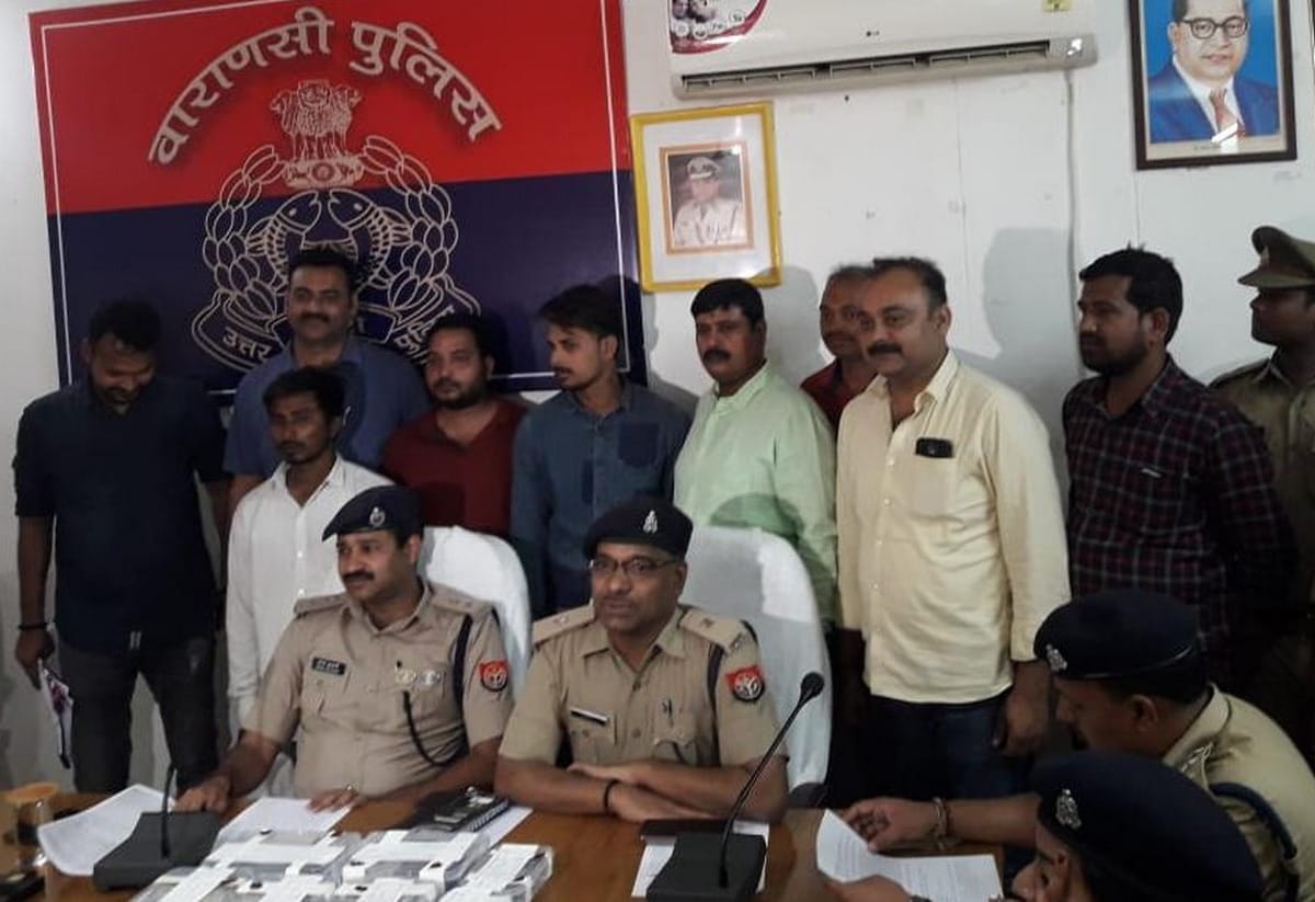 Indian T20 league spec gang arrest in varanasi