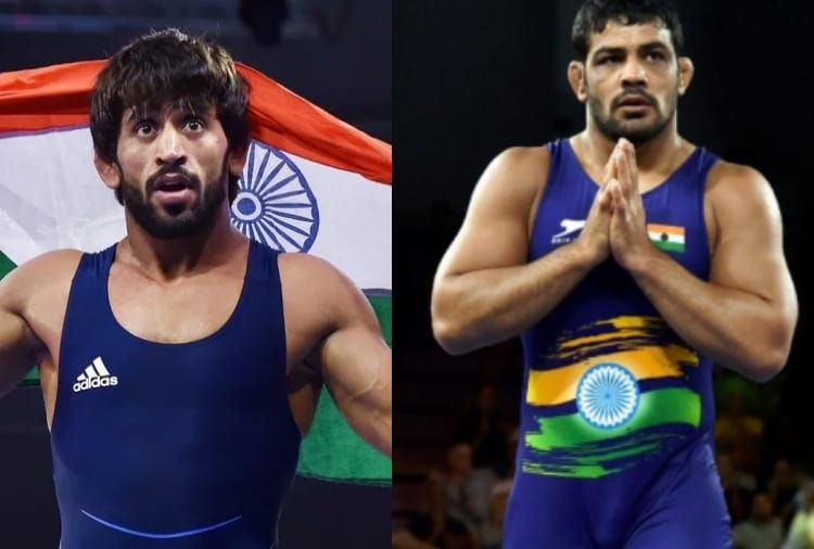 Wrestler is eating  home made food in National Camp