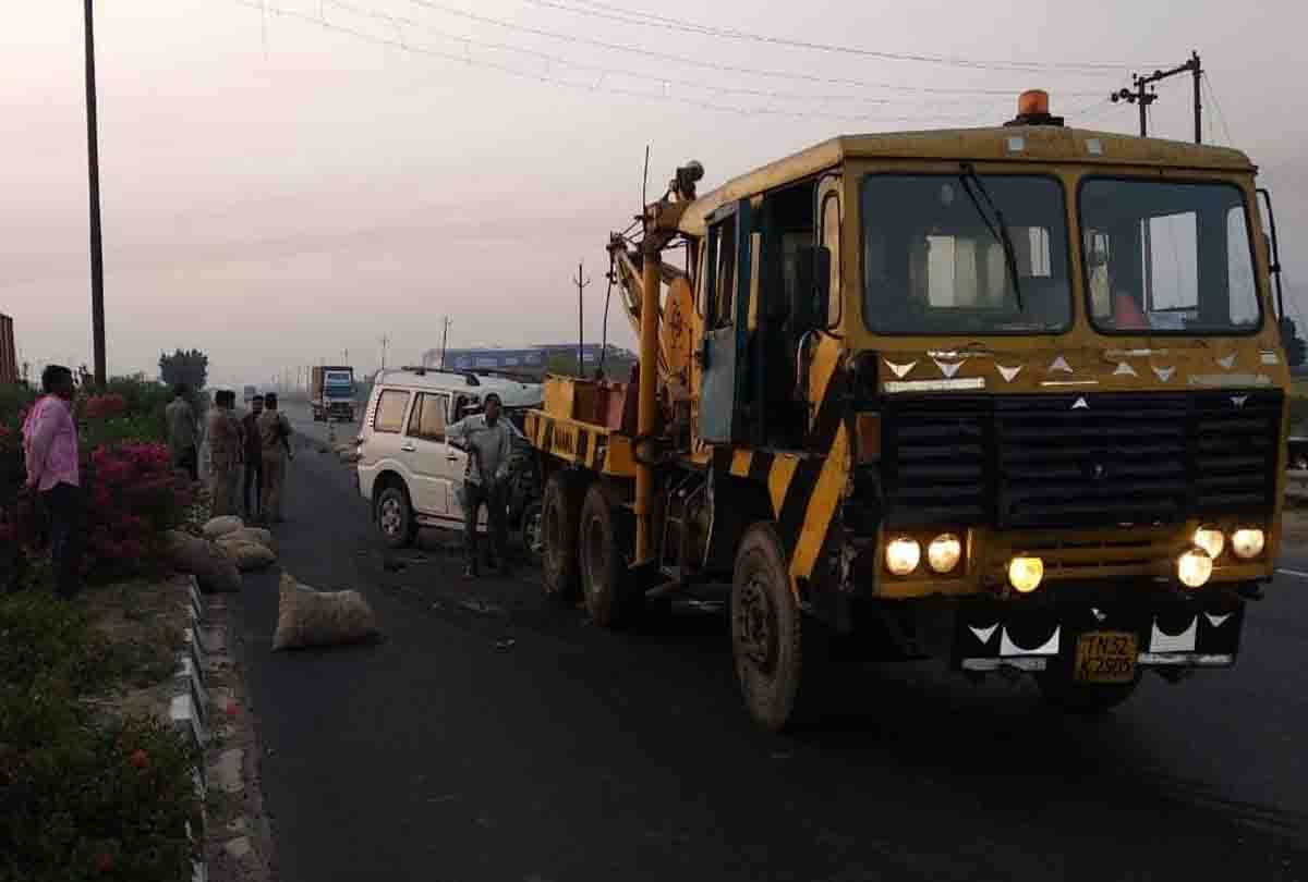 two people died in delhi kolkata highway accident