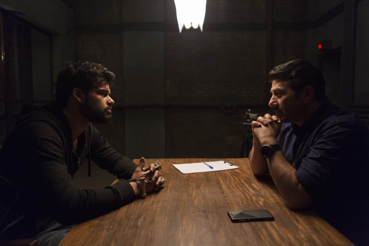 blank movie review sunny deol and karan kapadia starrer