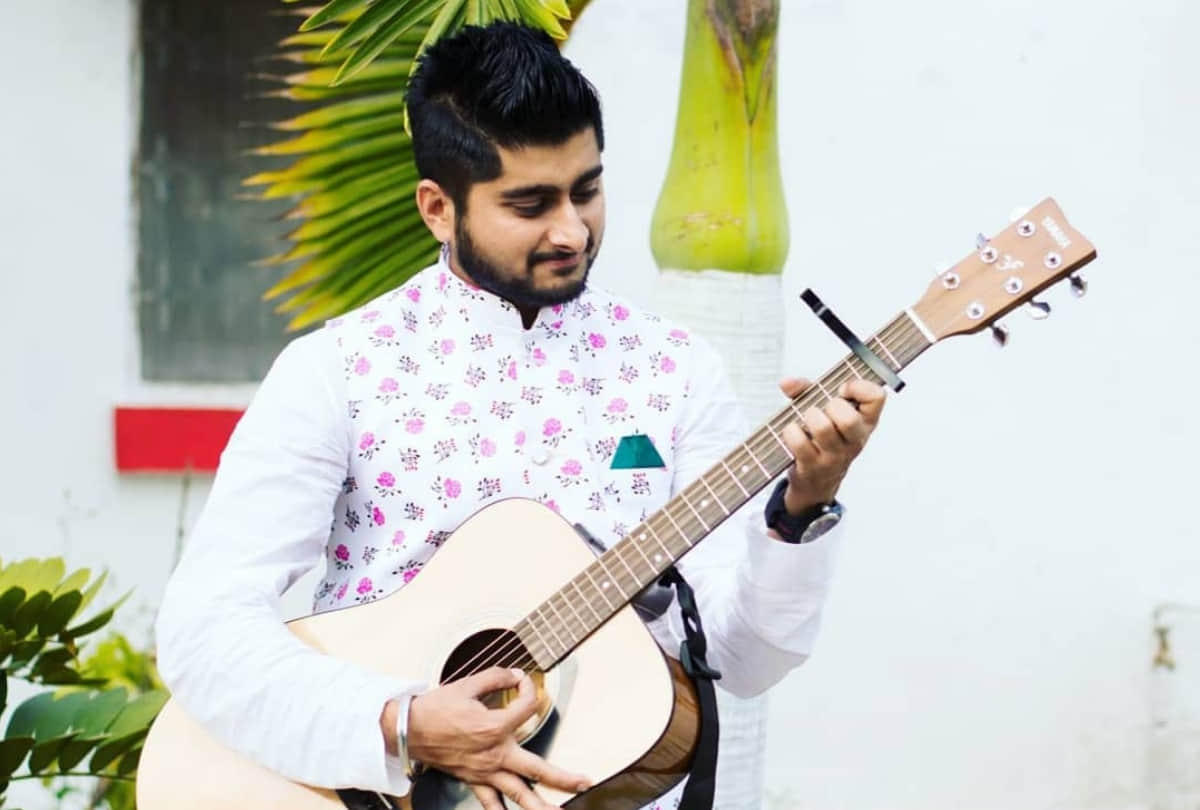 Deepak Thakur celebrate his Birthday With Family And Friends See Pictures