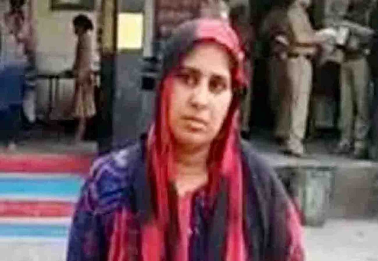 martyr Pradeep Yadav's wife charged with police