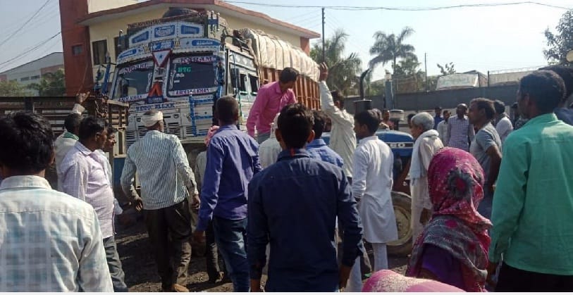 Worker's death by suppressing paper gums in paper mill