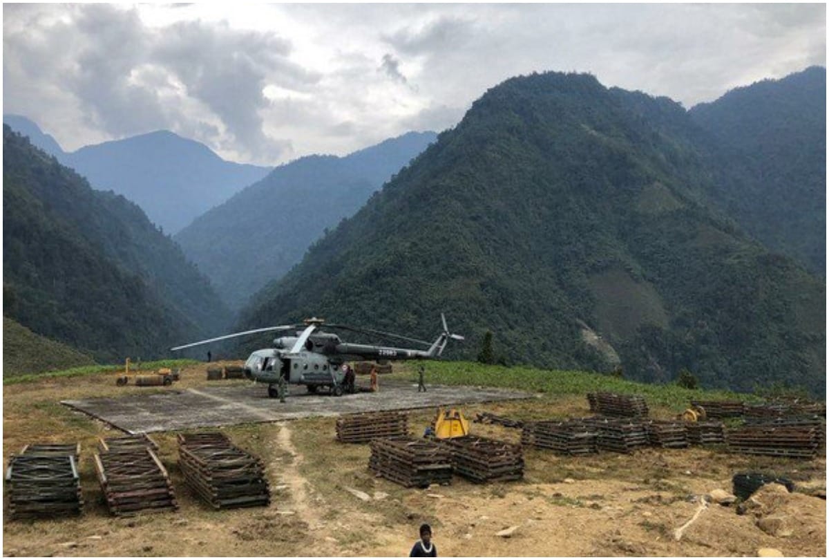 Foreigners Climbers search from MI 17 Helicopter on nanda devi peak  