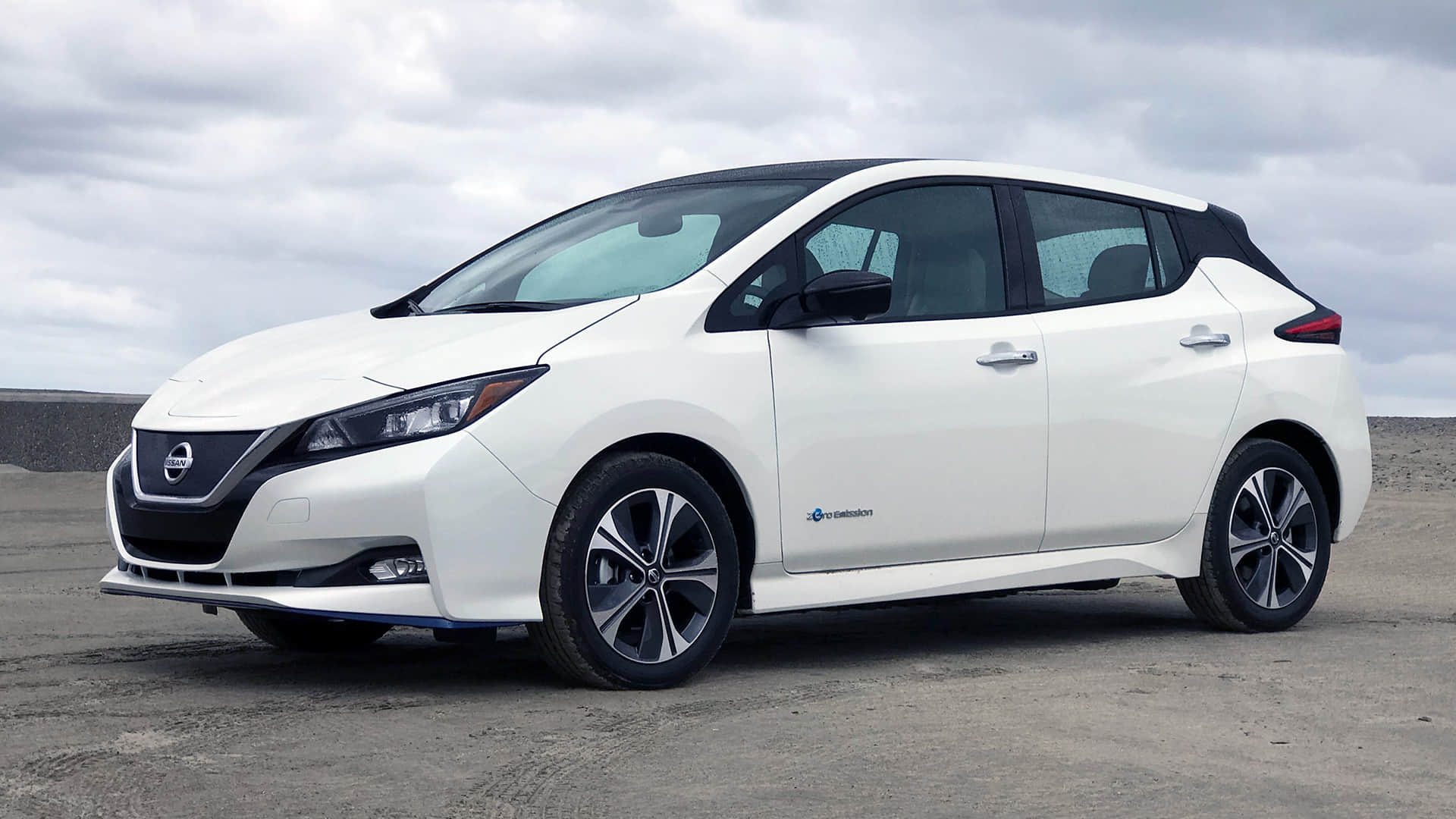 Hyundai Kona EV rival Nissan Leaf Electric car could debut in India this year