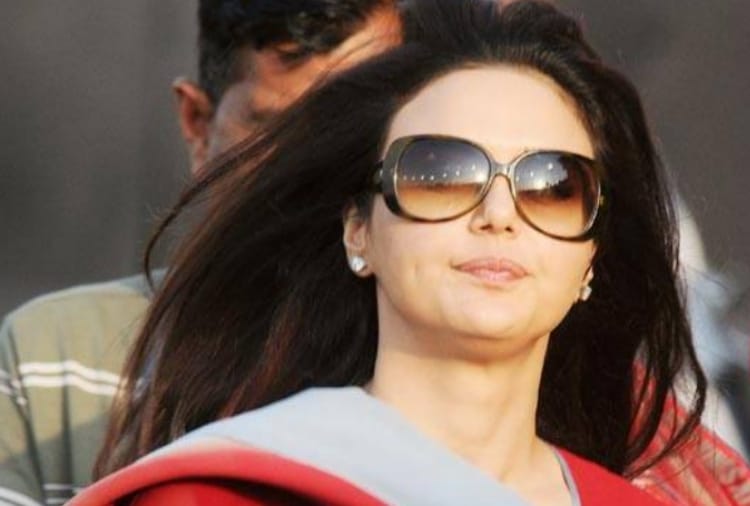 Punjab team owner preity zinta make havan ritual quietly Ways at PCA stadium