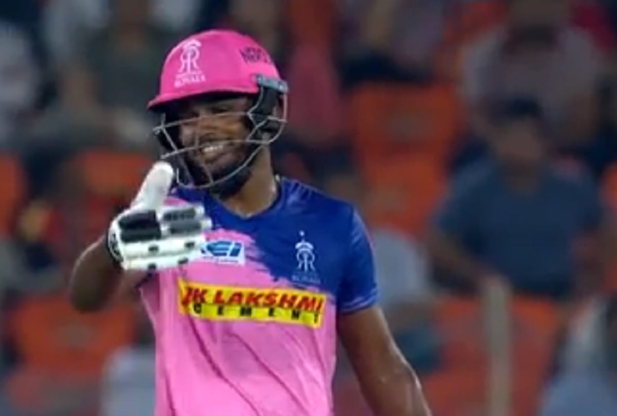 IPL 2019 When pizza delivery boy halted play during the match between RR and SRH