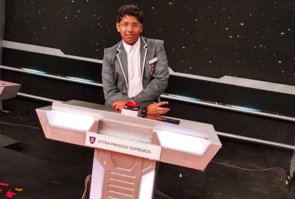 Firozabad's student Krishna Agarwal won the Science Quiz Compition