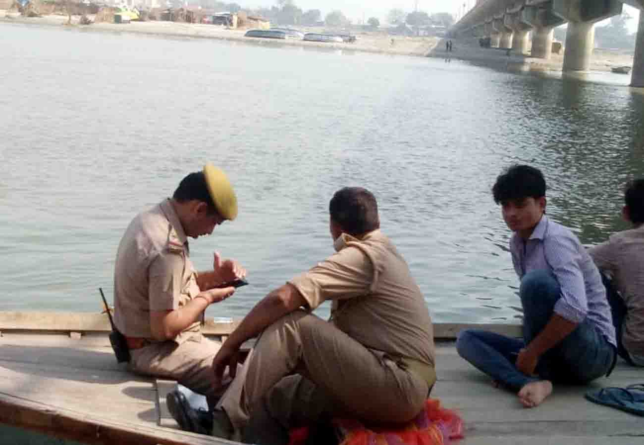 boy drowned in ganga river