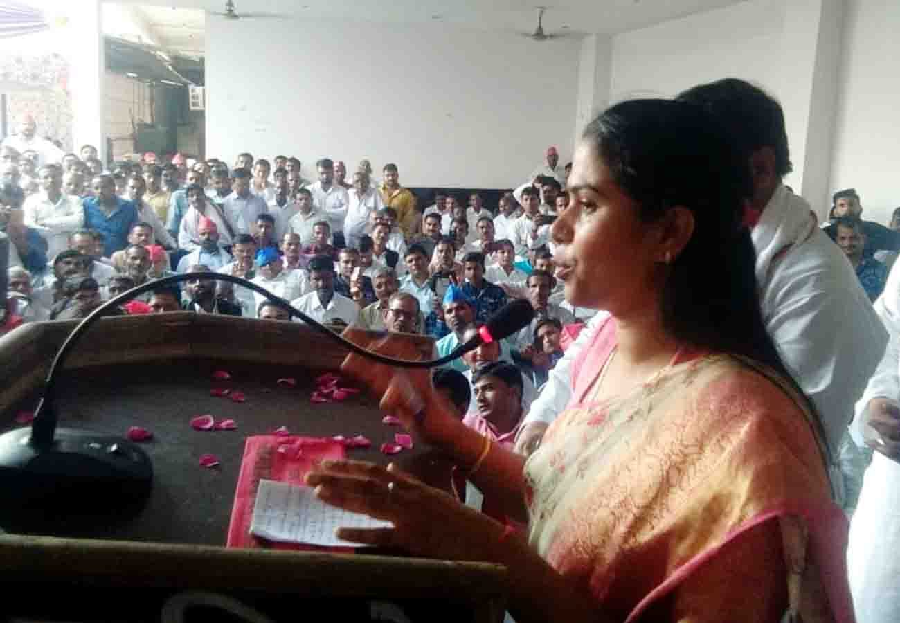 SP candidate Pooja Pal statement to workers lok sabha election 2019
