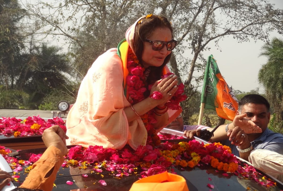 lok sabha elections 2019 Jaya prada is the owner of crores