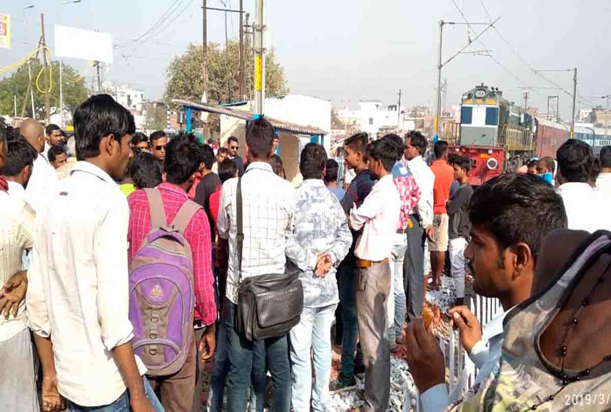 Prayagraj: The road to Rob on Bakshi Bandh