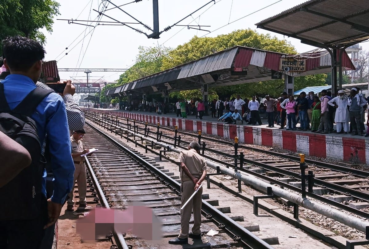 Woman Died from Triveni Express during catching train on Bareilly Junction