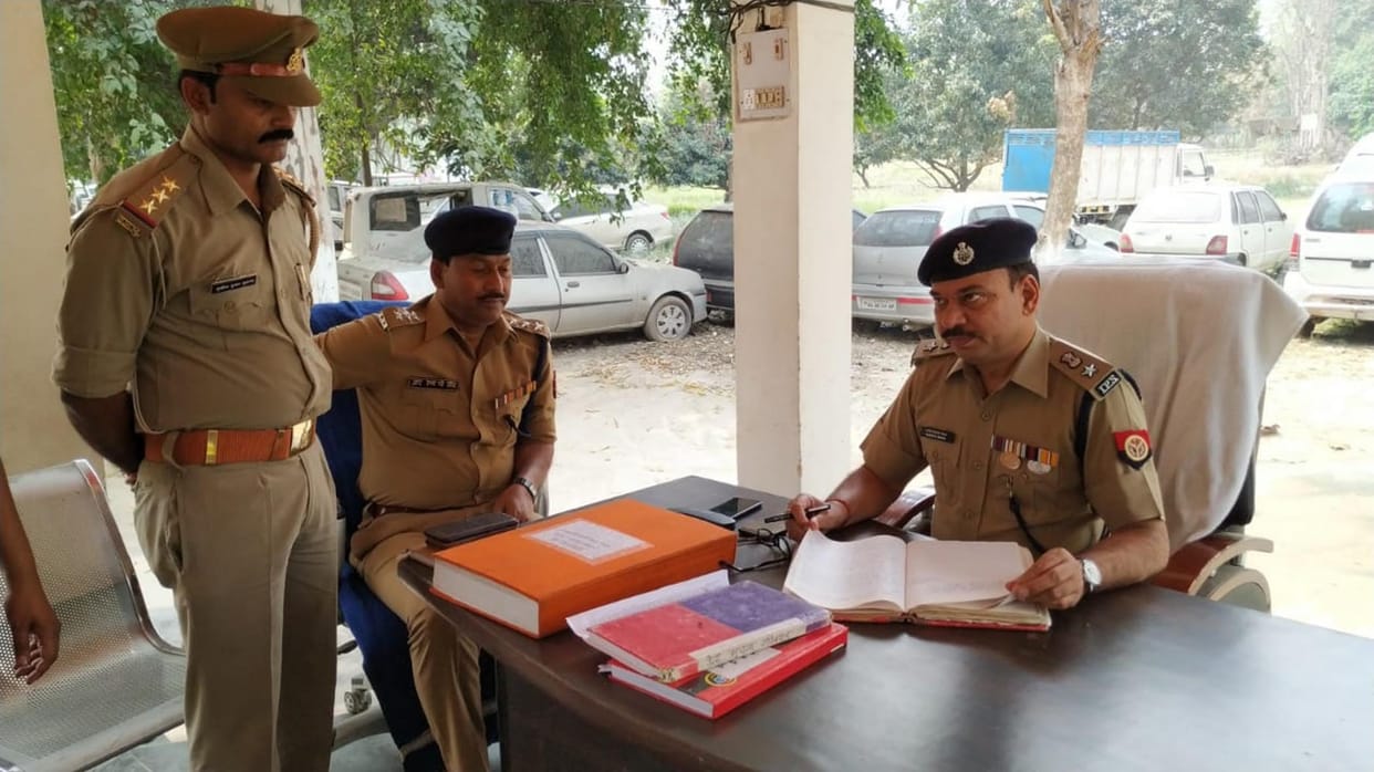 अवैध शराब की बरामदगी और बिहार बार्डर पर चौकसी की दिायत