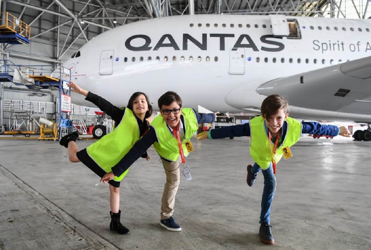 qantas airlines ceo signs agreement letter 10 year olds Alex Jacquot Who Started His Own 'Airline'