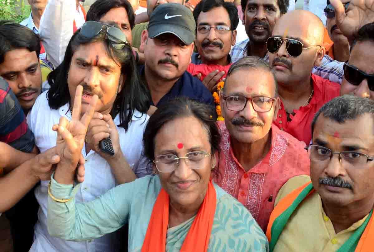 Prayagraj: Rita made the distance from Nehru and Lohia