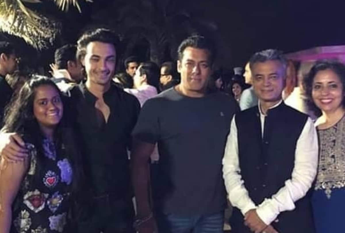 Salman khan Ahil Sharma birthday celebration sohil khan arbaaz khan attend party