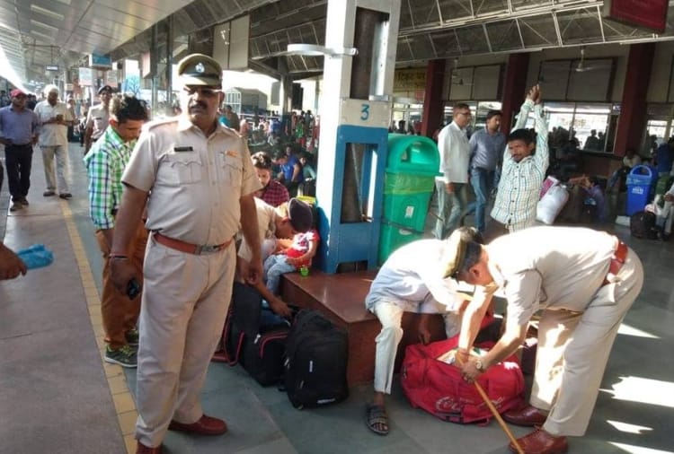 threat to blow ambala and other railway stations
