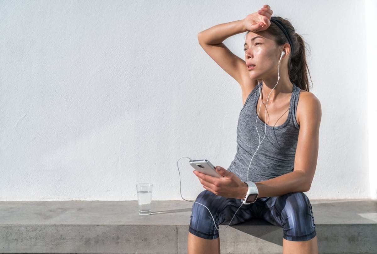 heat stroke and dehydration symptoms treatment