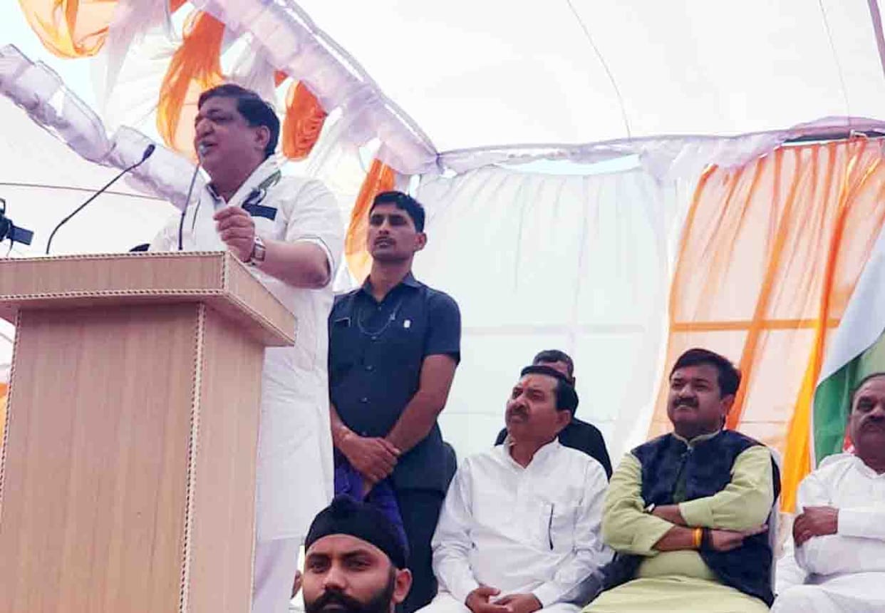 naresh agrawal targets akhilesh yadav lok sabha election 2019