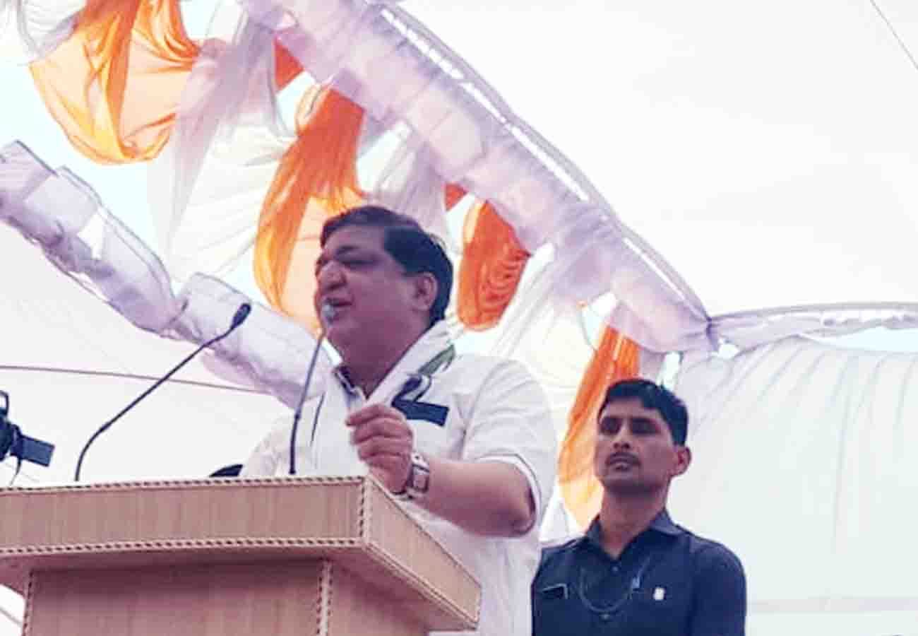 naresh agrawal targets akhilesh yadav lok sabha election 2019