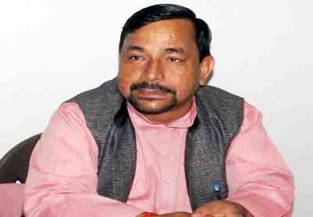 BJP MP mukesh rajpoot threatens executive engineer