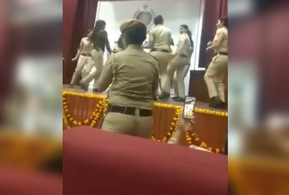 delhi woman ips officer and other women cops dance on sapna choudhary song video goes viral