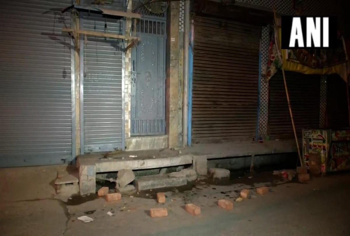 DTC employee shot dead in front of his 5-year-old son in Delhi