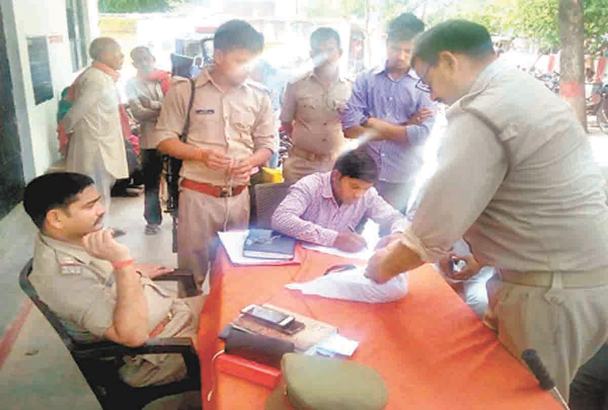Pratapgarh: During the checking, liquor trader has to pay Rs two lakhs