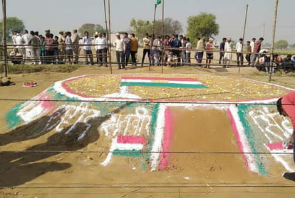 funeral of martyr satveer singh in mathura