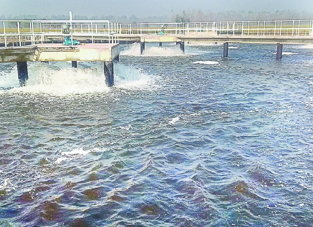 Cut the electricity connection of sewer treatment plant
