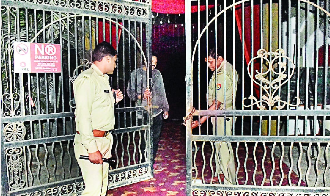 Police preparations for wedding ceremony