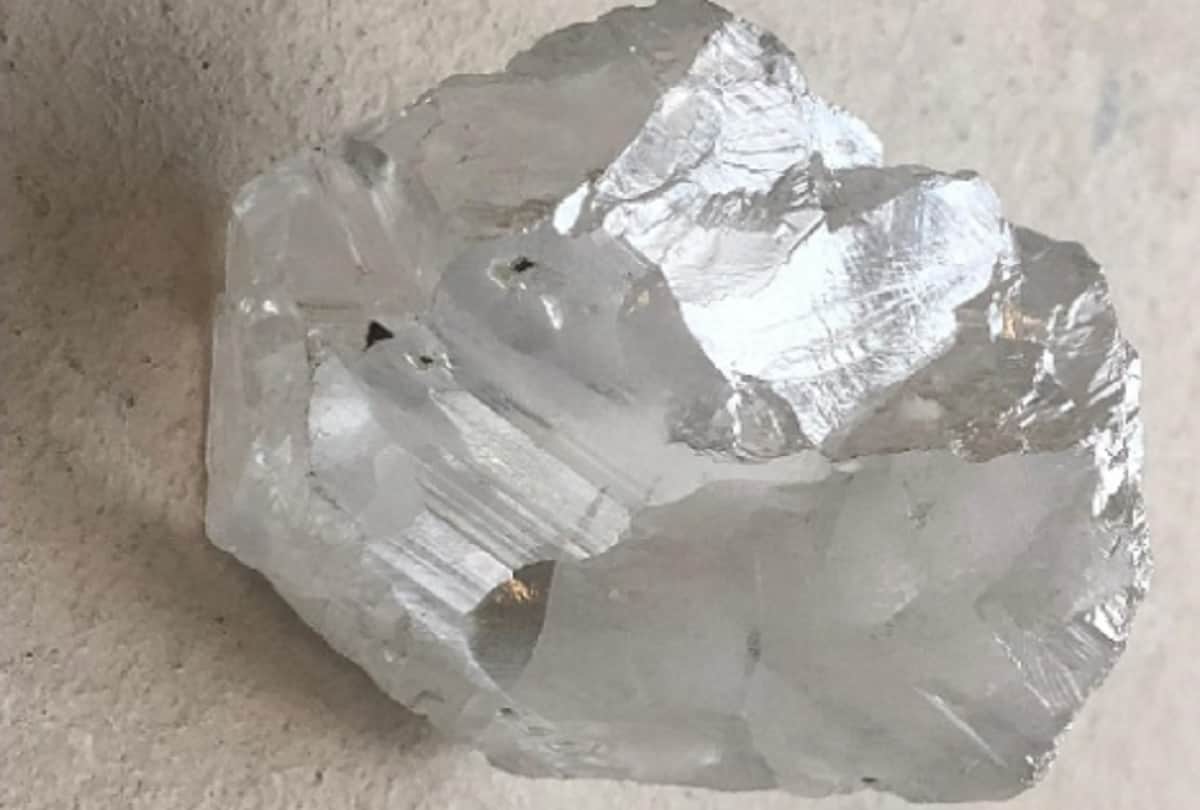425 karat diamond found in diamond mine in south africa know about other big diamonds in world