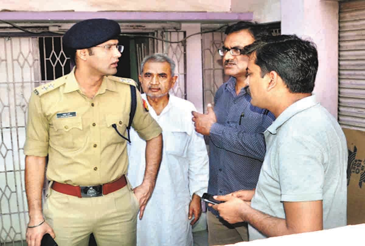Pratapgarh: Police suspect a reward of 50 thousand in firing on Marble businessman