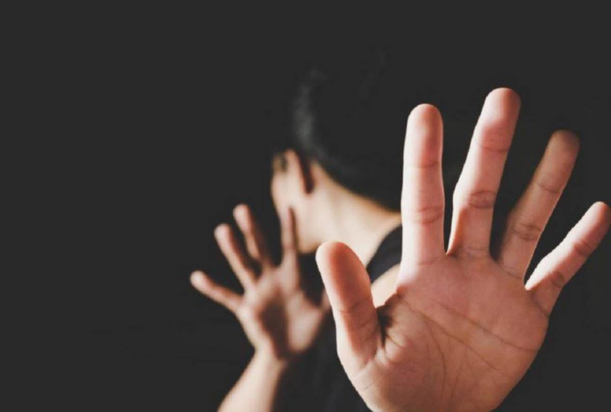 Female officer alleged harassment against assistant labor commissioner