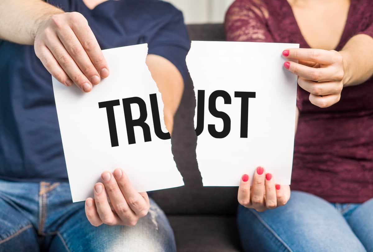 some Warning Signs Your Partner Is Cheating on You