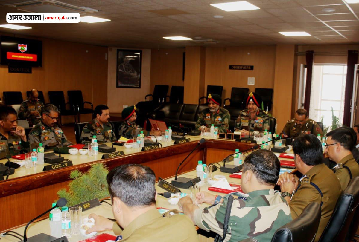 lok sabha election 2019: security brief by indian army, crpf, bsf, jammu kashmir police in srinagar