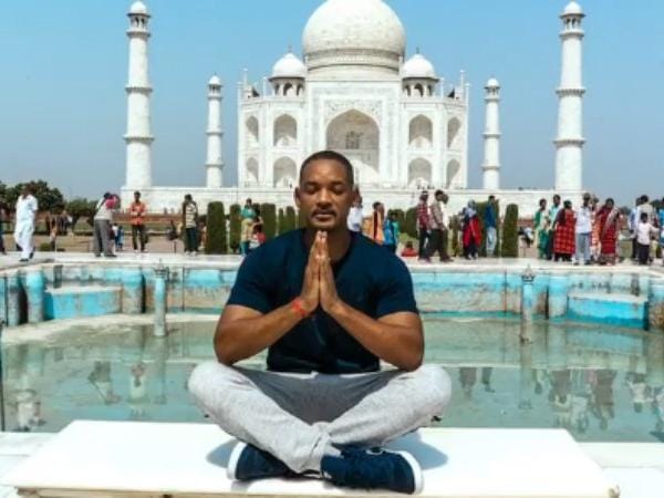 Will Smith will show his memories of india tour in bucket list