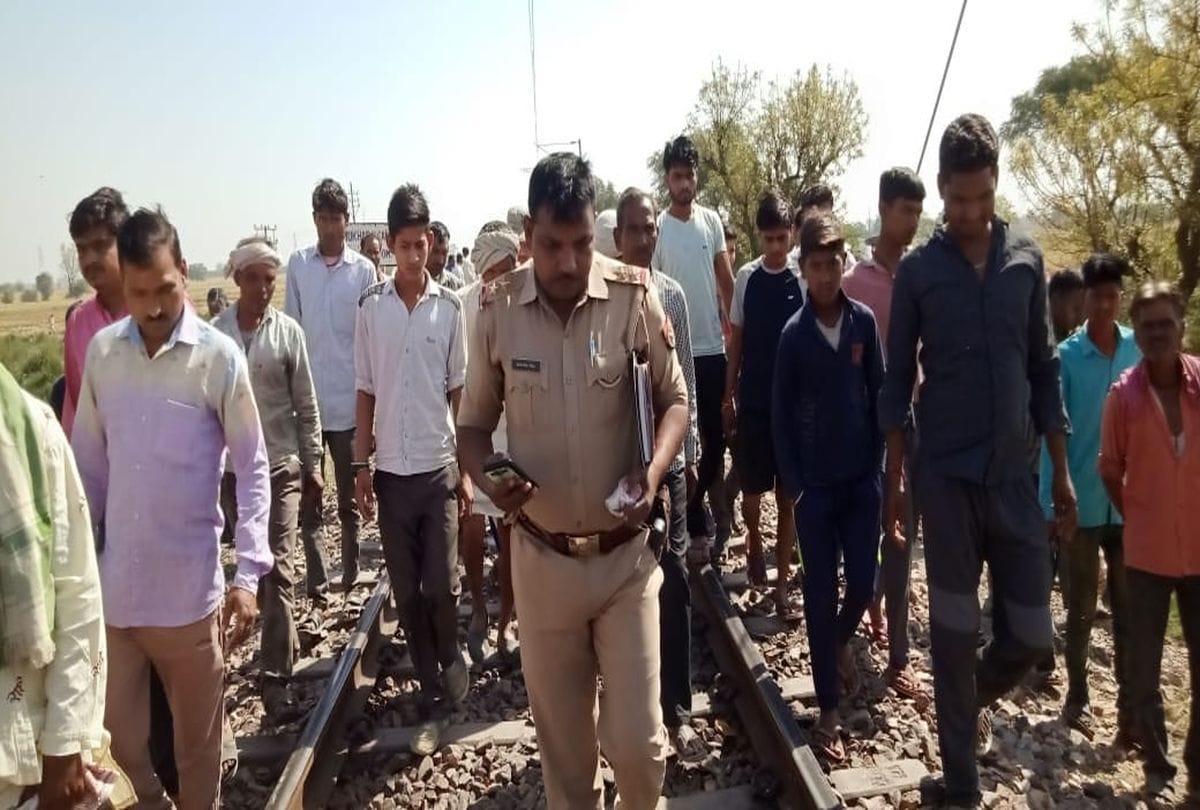 Two women killed by train in mathura