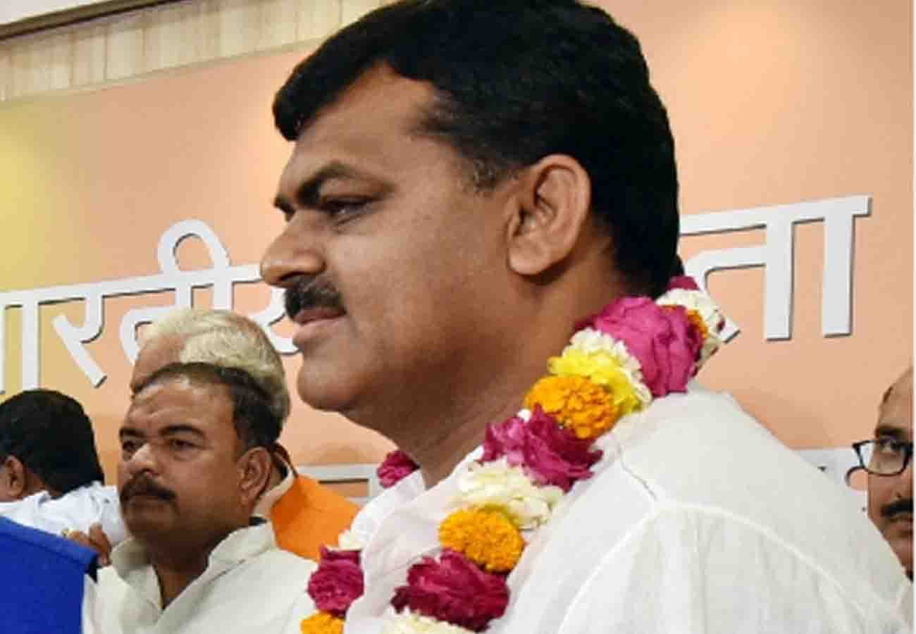 bsp leader nirmal tripathi joins bjp  lok sabha election 2019
