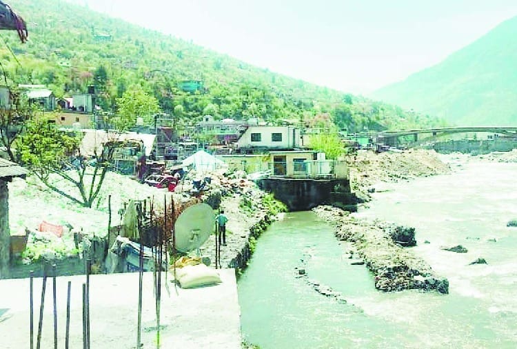 क्रेटवाल लगाने का वादा करने वालों को देंगे वोट